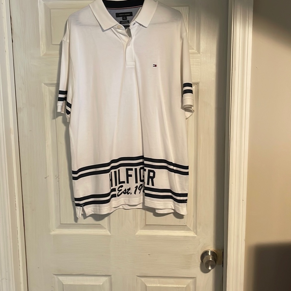 NWOT Tommy Hilfiger Classic Fit Polo